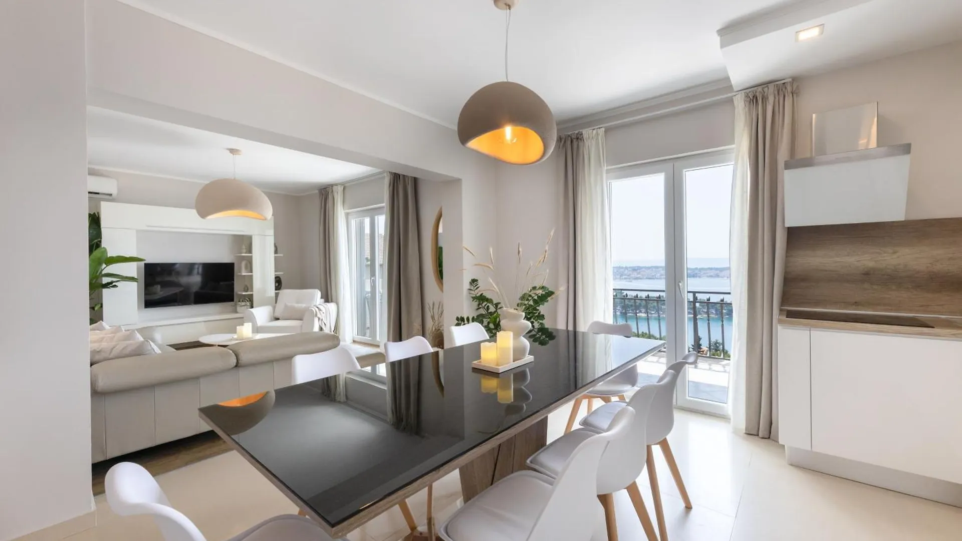 Apartman Maja トロギール